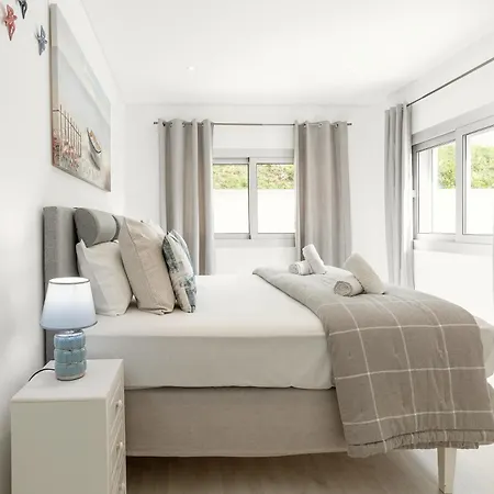 Apartment Oceanview Dreamer's Delight Nazaré