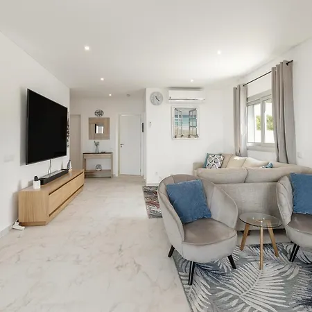 Oceanview Dreamer's Delight Apartament
